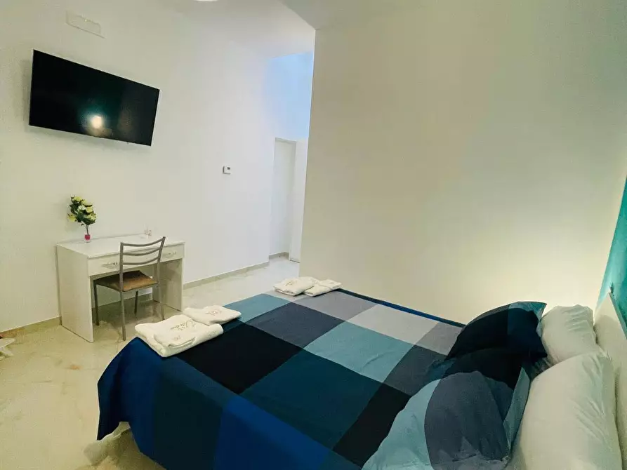 Immagine 7 di Albergo/B&B/Residence in vendita  in via piazzetta 6 a Greci