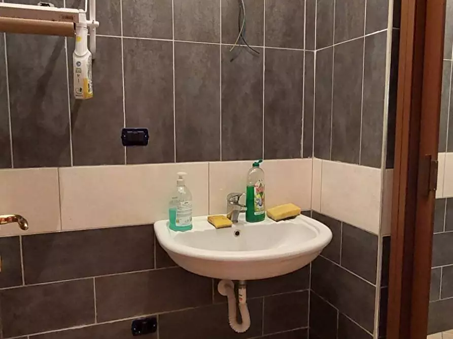 Immagine 9 di Casa indipendente in vendita  in contrada parzano a Ariano Irpino