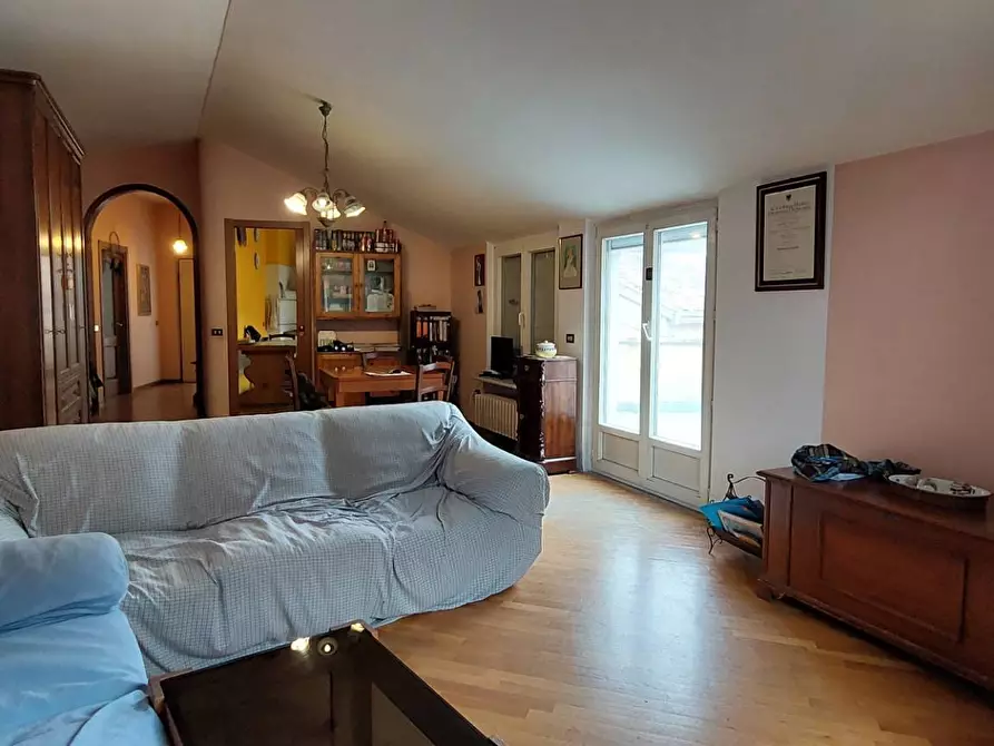 Immagine 6 di Appartamento in vendita  in via san Leonardo a Ariano Irpino