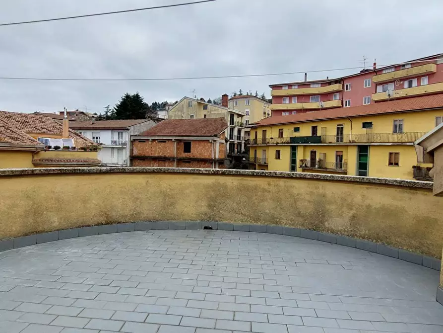 Immagine 7 di Appartamento in vendita  in via san Leonardo a Ariano Irpino