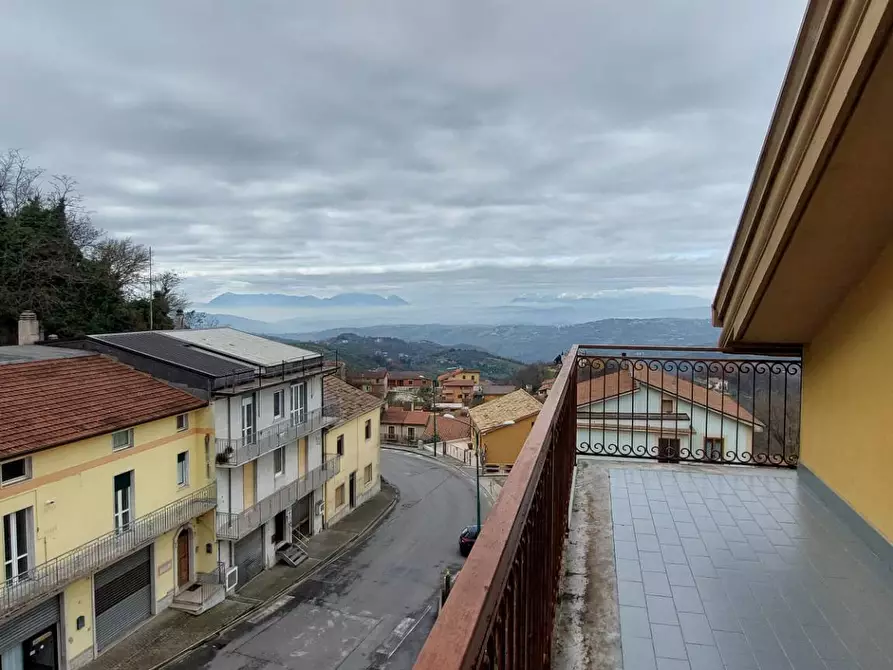 Immagine 25 di Appartamento in vendita  in via san Leonardo a Ariano Irpino