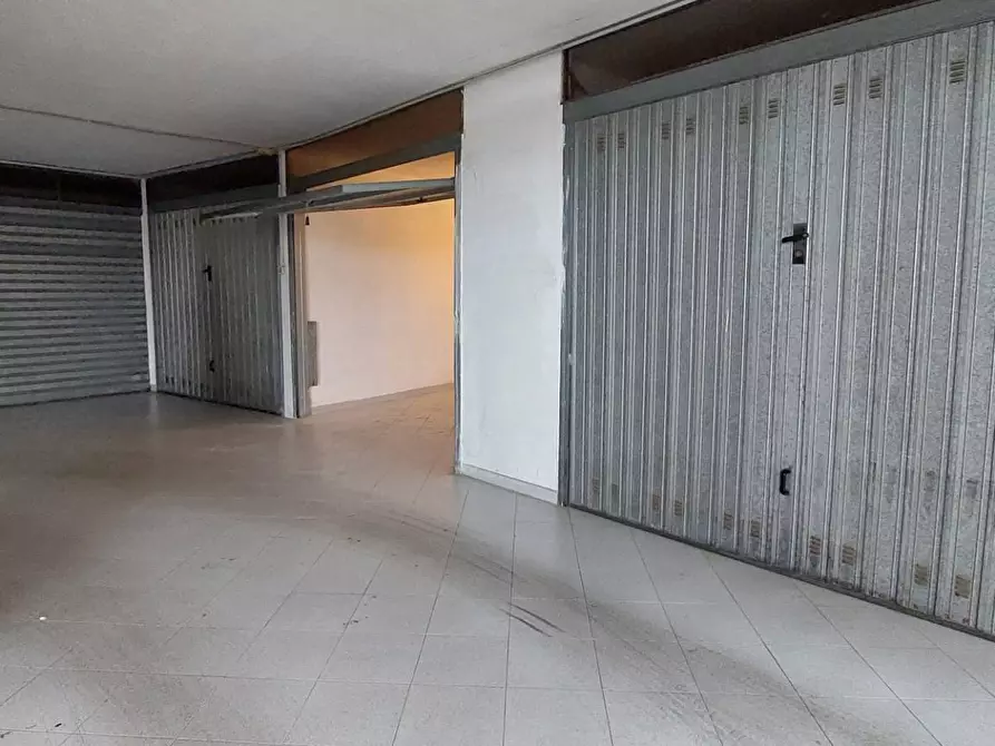 Immagine 27 di Appartamento in vendita  in via san Leonardo a Ariano Irpino