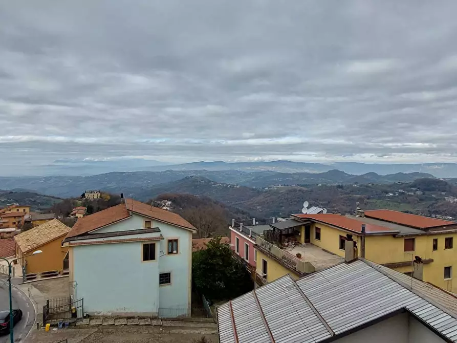 Immagine 31 di Appartamento in vendita  in via san Leonardo a Ariano Irpino