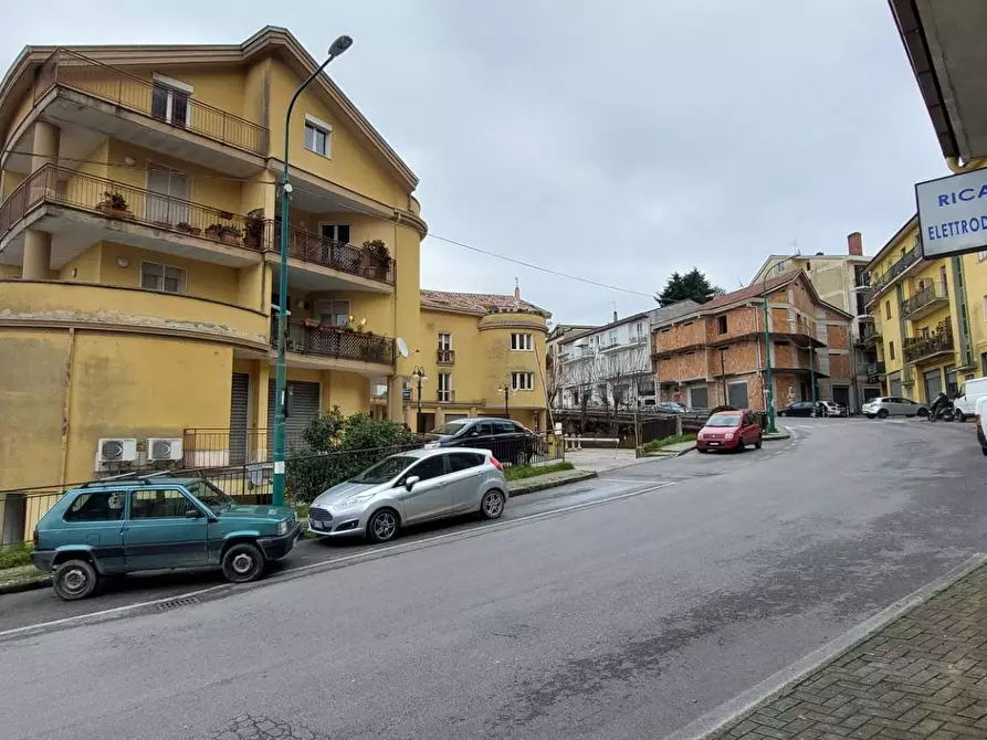 Immagine 33 di Appartamento in vendita  in via san Leonardo a Ariano Irpino