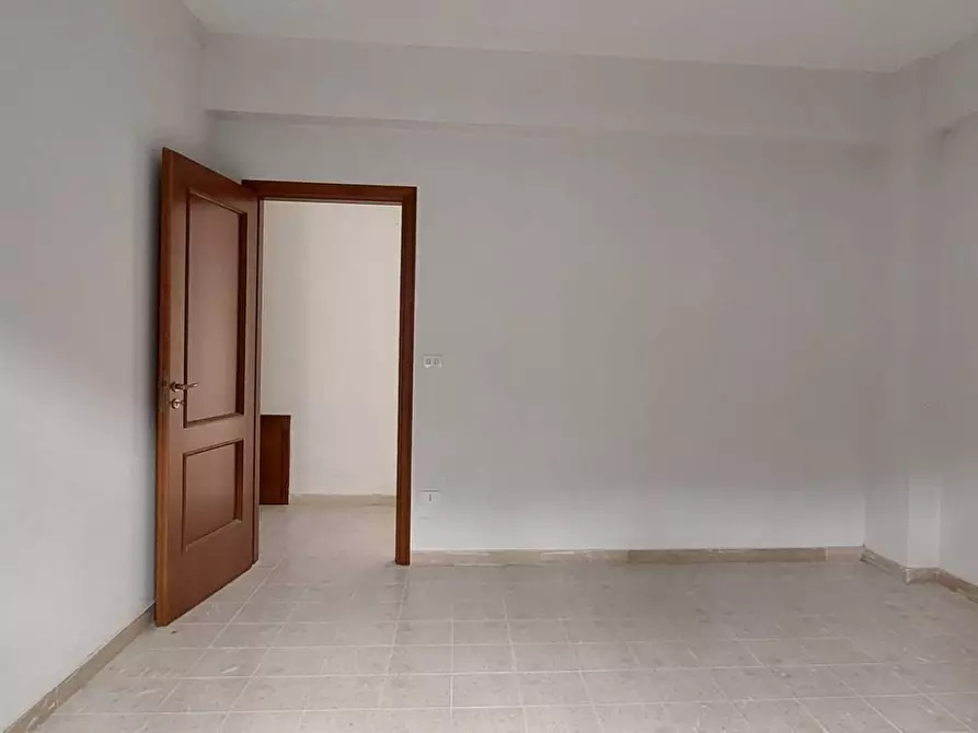 Immagine 21 di Appartamento in vendita  in via purcaro a Ariano Irpino