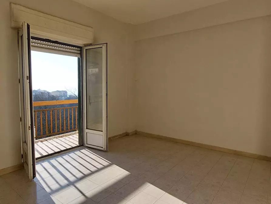 Immagine 26 di Appartamento in vendita  in via purcaro a Ariano Irpino