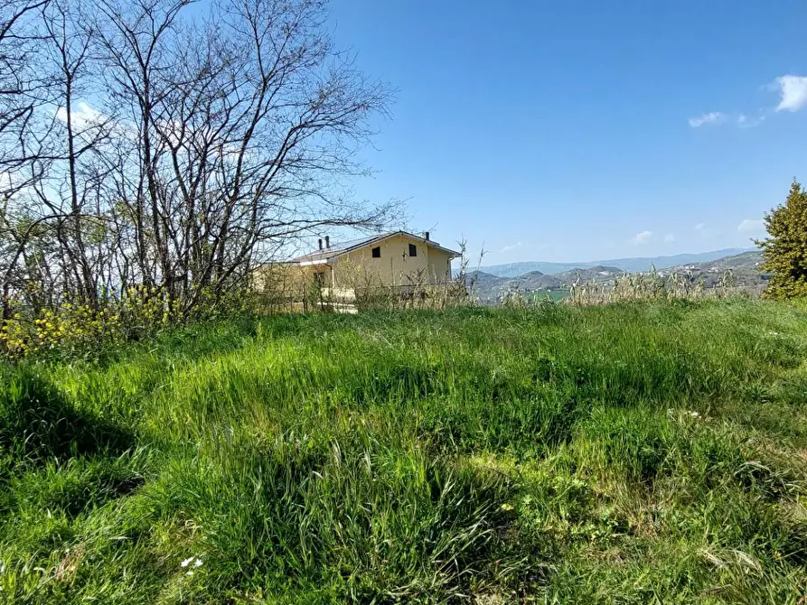 Immagine 1 di Terreno residenziale in vendita  in contrada cesine a Ariano Irpino