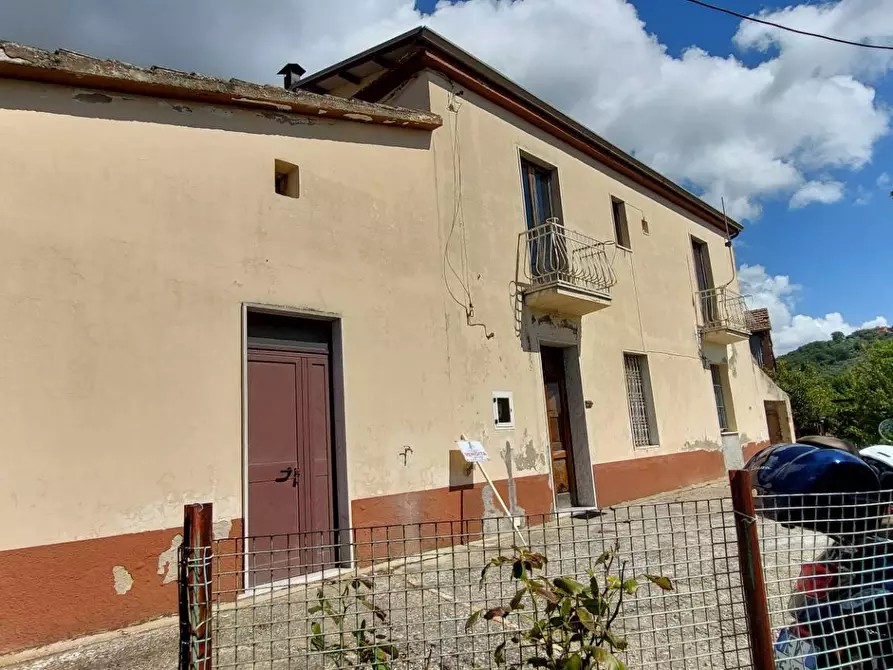 Immagine 2 di Casa indipendente in vendita  in contrada creta a Ariano Irpino