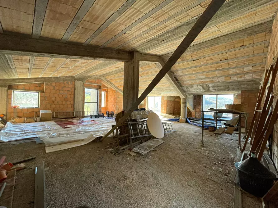 Immagine 3 di Agriturismo in vendita  in contrada gaudiciello a Ariano Irpino