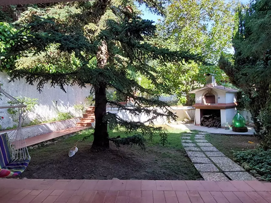 Immagine 5 di Villa in vendita  in contrada cardito a Ariano Irpino