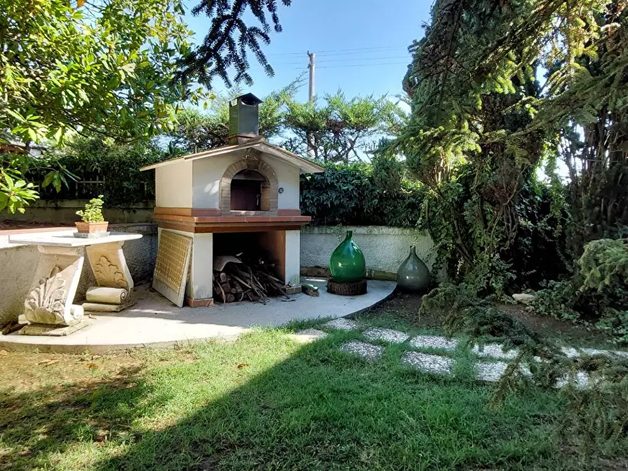 Immagine 7 di Villa in vendita  in contrada cardito a Ariano Irpino