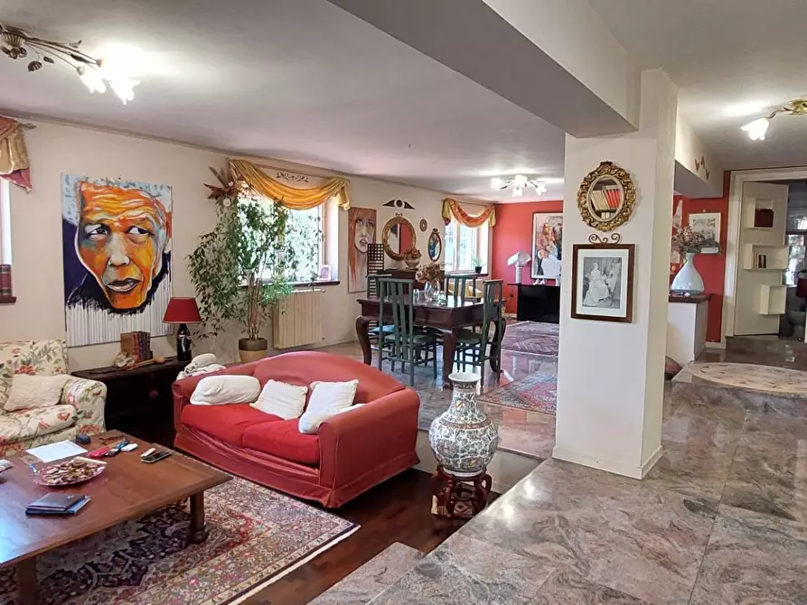 Immagine 10 di Villa in vendita  in contrada cardito a Ariano Irpino