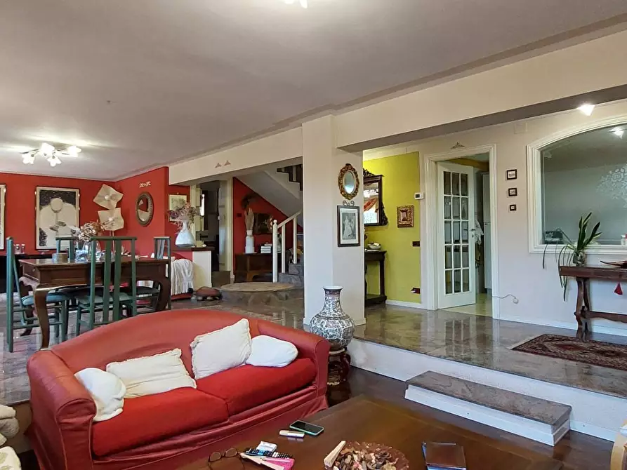 Immagine 12 di Villa in vendita  in contrada cardito a Ariano Irpino