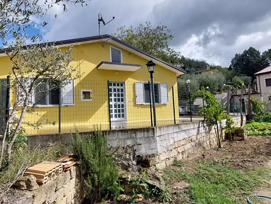 Immagine 2 di Casa indipendente in vendita  in contrada valleluogo 40 a Ariano Irpino