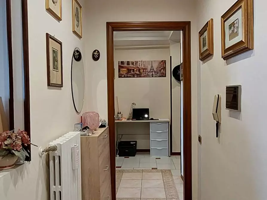 Immagine 9 di Appartamento in vendita  in via purcaro a Ariano Irpino