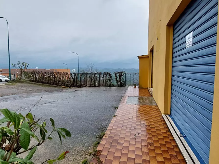 Immagine 2 di Locale commerciale in affitto  in Via fontana nuova a Ariano Irpino