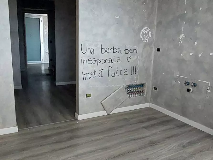 Immagine 8 di Locale commerciale in affitto  in Via fontana nuova a Ariano Irpino