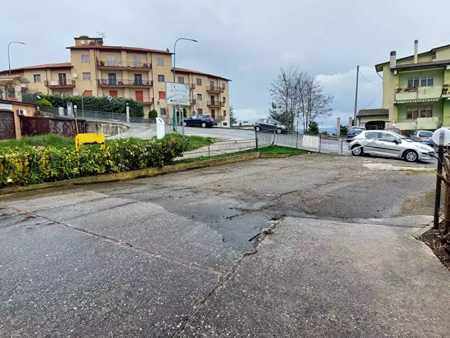 Immagine 12 di Locale commerciale in affitto  in Via fontana nuova a Ariano Irpino