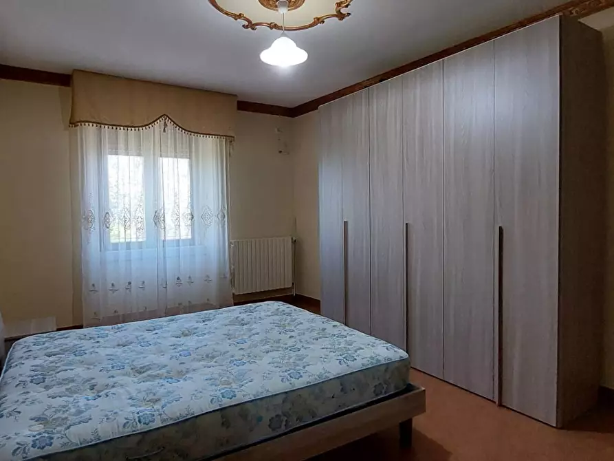Immagine 12 di Casa semindipendente in affitto  in via costa cappuccini a Ariano Irpino