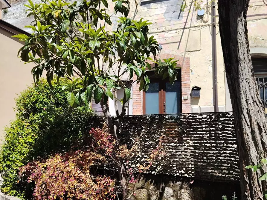 Immagine 19 di Casa semindipendente in affitto  in via costa cappuccini a Ariano Irpino