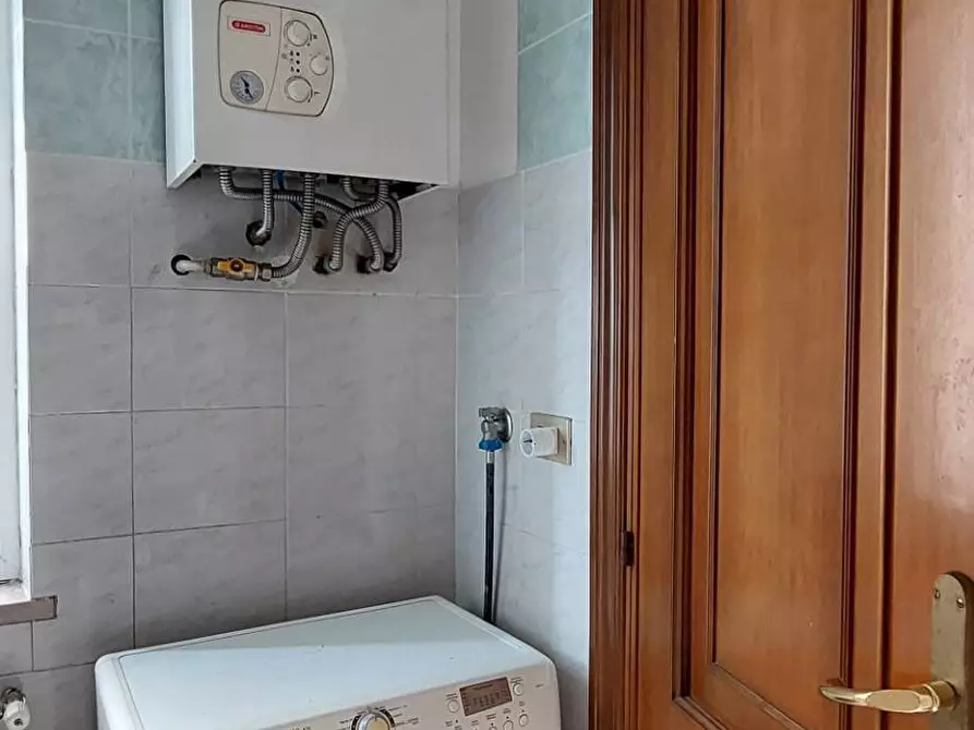 Immagine 12 di Appartamento in vendita  in via pietro paolo parzanese a Ariano Irpino