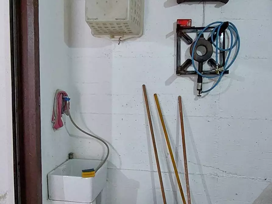 Immagine 25 di Appartamento in vendita  in via pietro paolo parzanese a Ariano Irpino
