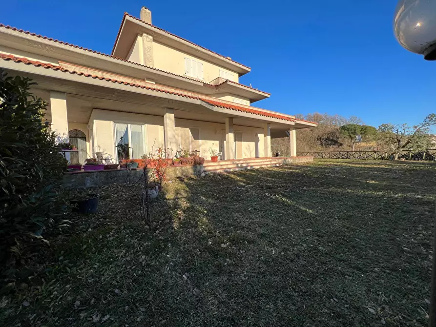 Immagine 2 di Villa in vendita  in C/DA BRECCETO a Ariano Irpino