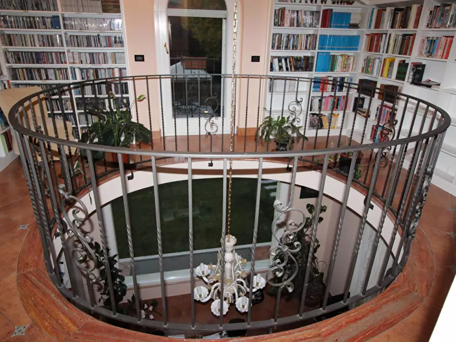 Immagine 51 di Villa in vendita  in via ugo foscolo a Appignano Del Tronto