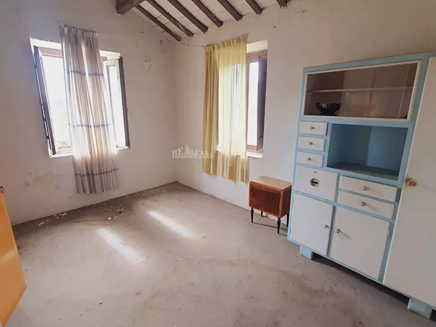 Immagine 13 di Rustico / casale in vendita  in Contrada MAREZI a Massignano