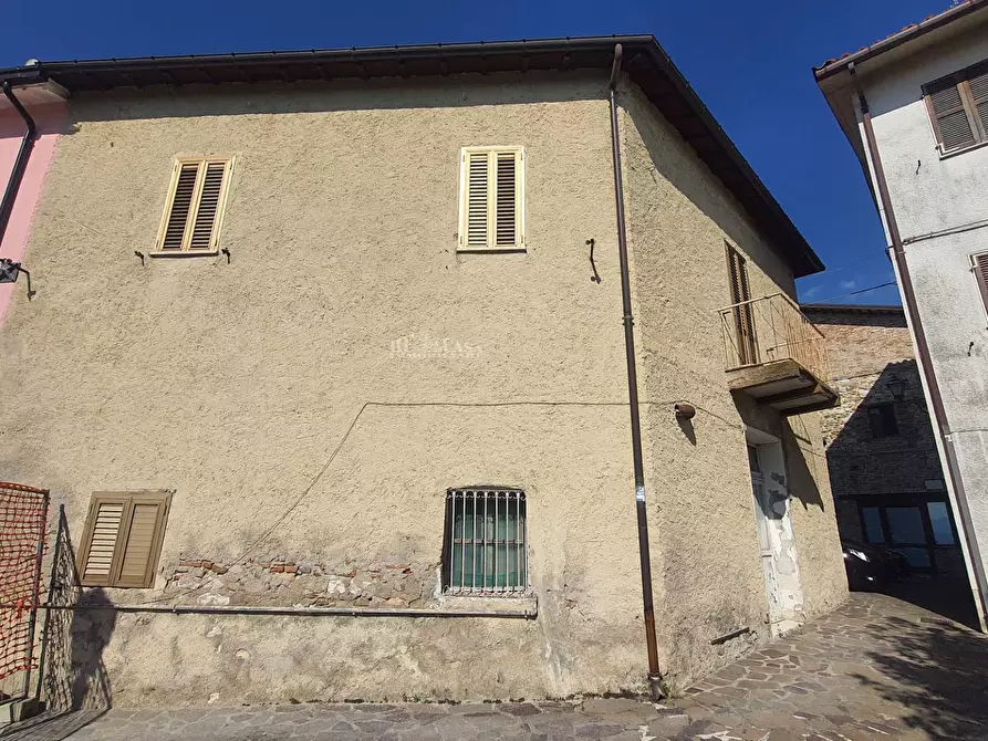 Immagine 3 di Casa indipendente in vendita  in piazza regina margherita 4 a Maltignano