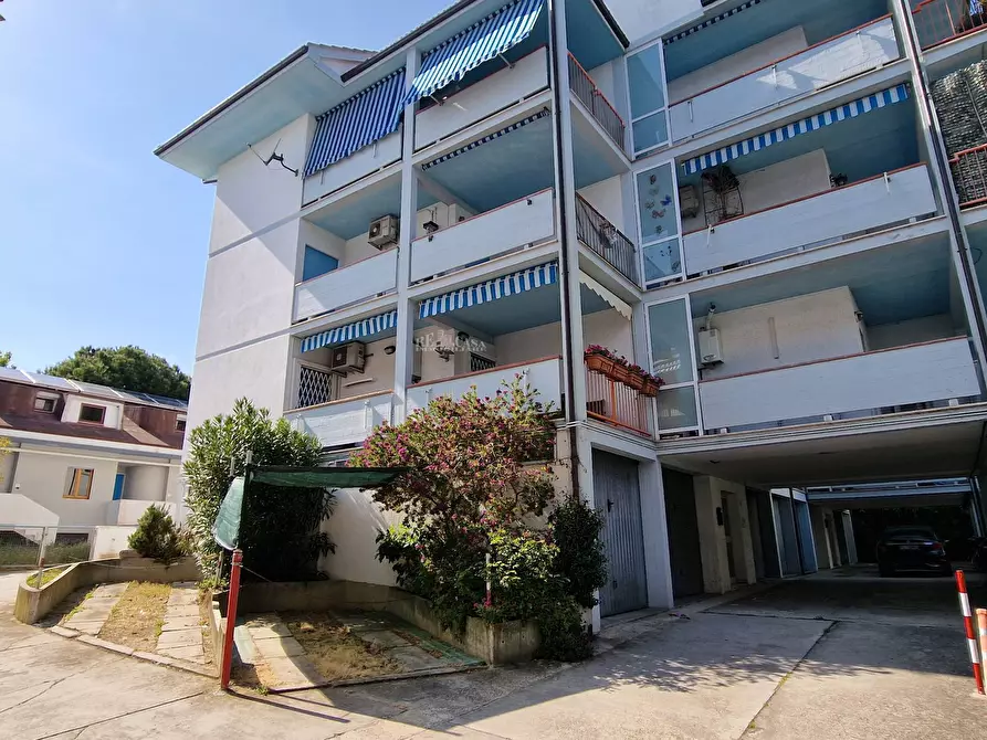 Immagine 1 di Appartamento in vendita  in Via Dei mille 123 a San Benedetto Del Tronto