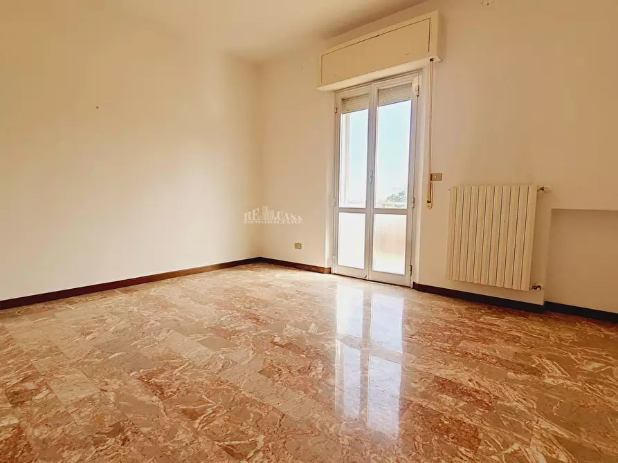 Immagine 11 di Casa indipendente in vendita  in via roma a Castel Di Lama