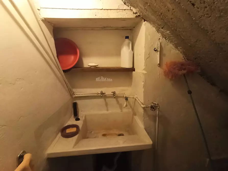 Immagine 32 di Casa indipendente in vendita  in largo Giuseppe Speranza a Ripatransone