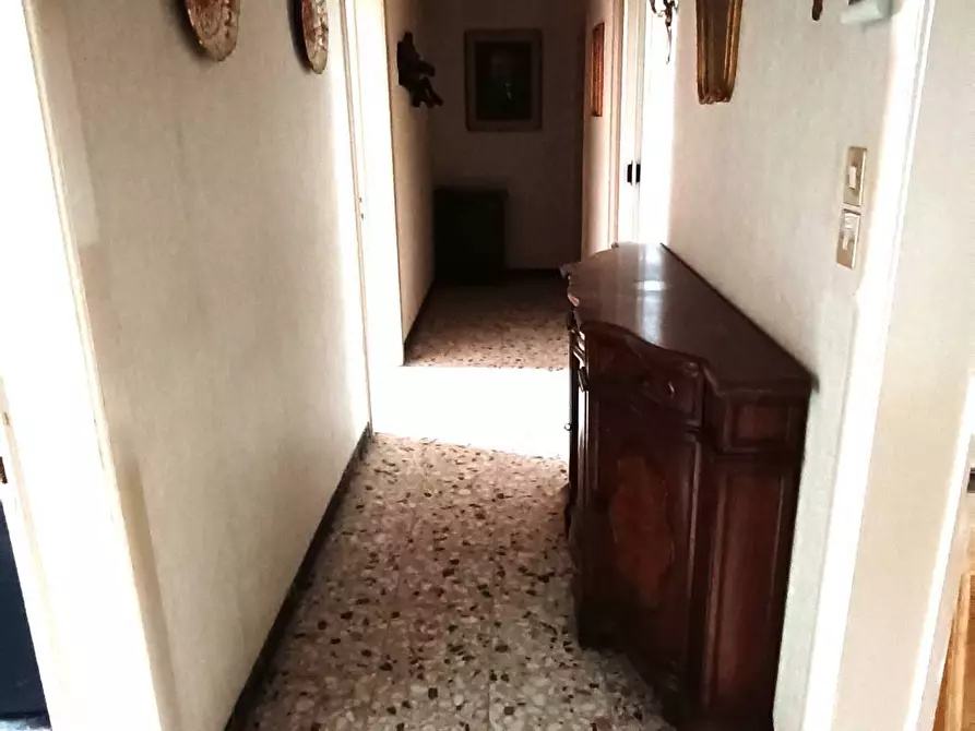 Immagine 20 di Casa indipendente in vendita  in roma a Acquaviva Picena