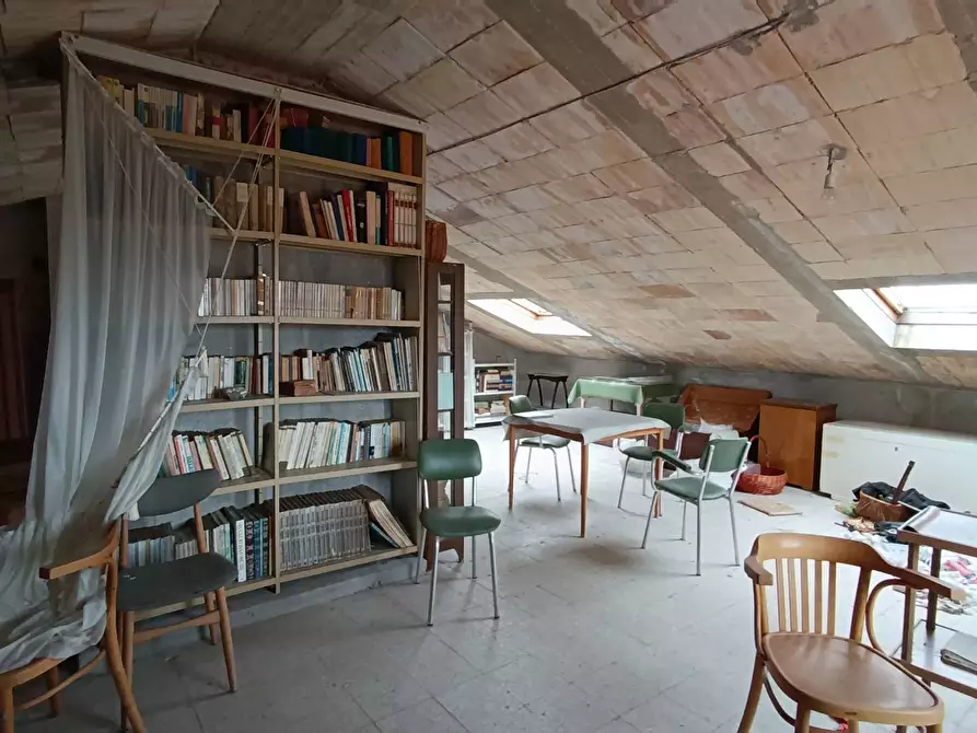 Immagine 37 di Casa indipendente in vendita  in roma a Acquaviva Picena