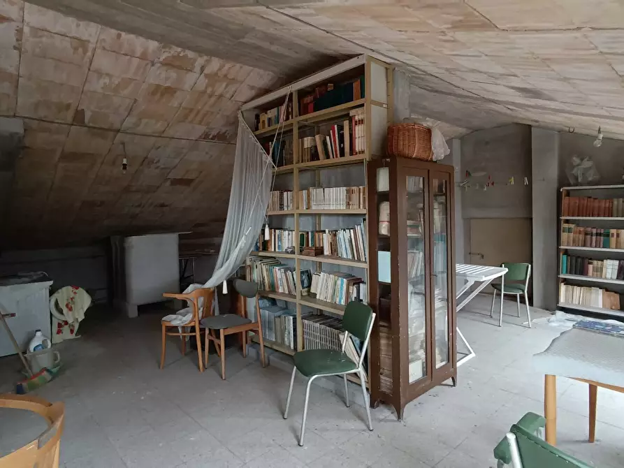 Immagine 39 di Casa indipendente in vendita  in roma a Acquaviva Picena