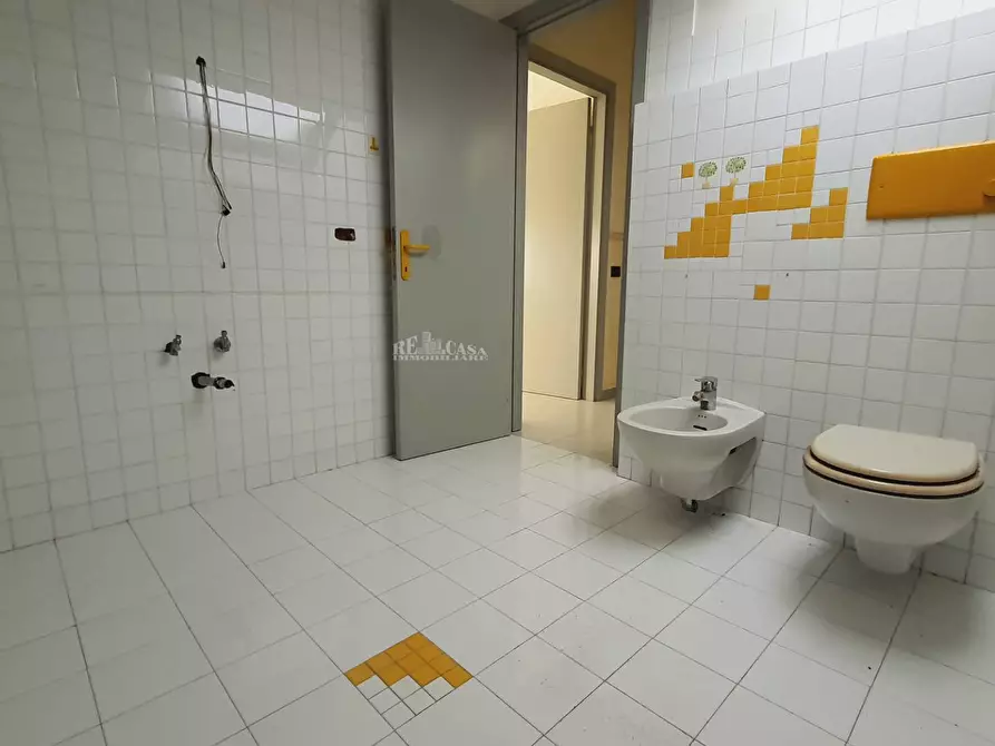 Immagine 30 di Appartamento in vendita  in viale martiri della resistenza a Offida