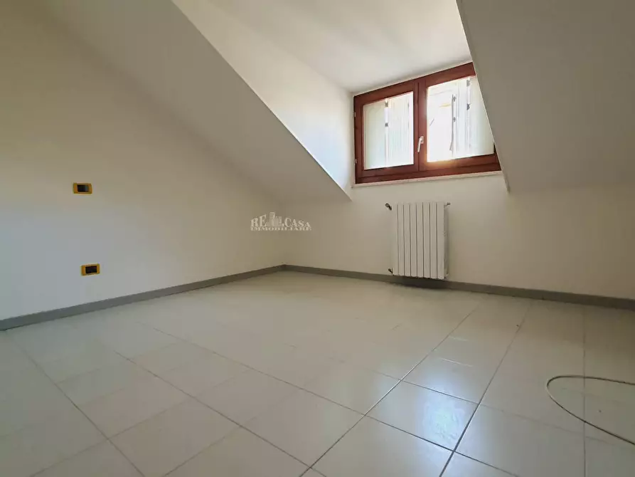 Immagine 19 di Appartamento in vendita  in viale martiri della resistenza a Offida