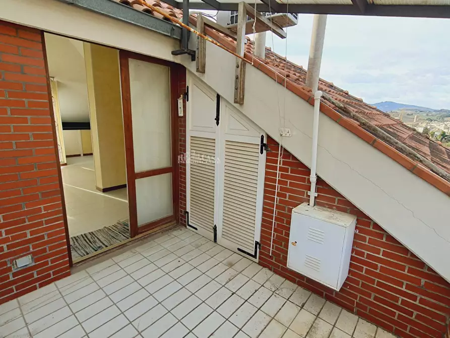 Immagine 15 di Appartamento in vendita  in viale martiri della resistenza a Offida