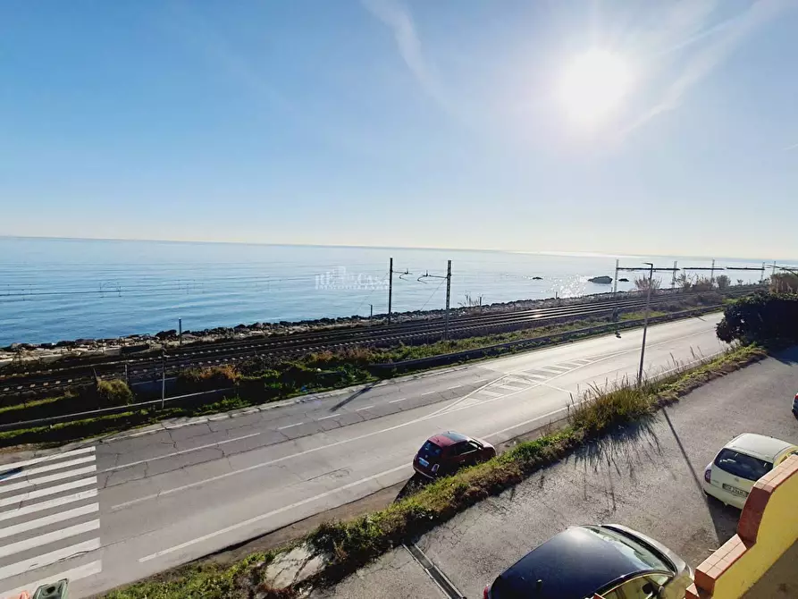 Immagine 33 di Appartamento in vendita  in VIA LAME 50 a Grottammare