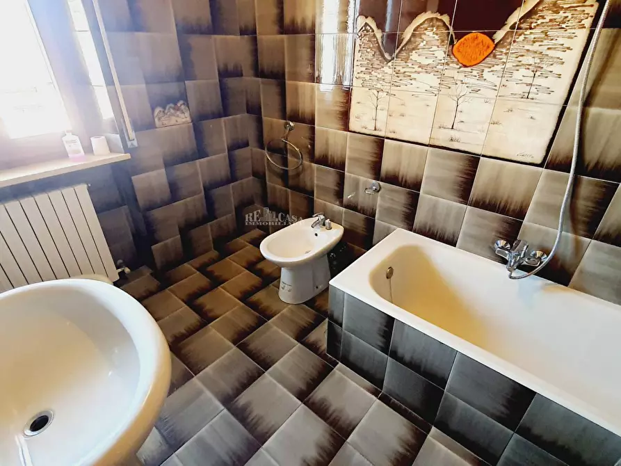 Immagine 23 di Appartamento in vendita  in VIA LAME 50 a Grottammare