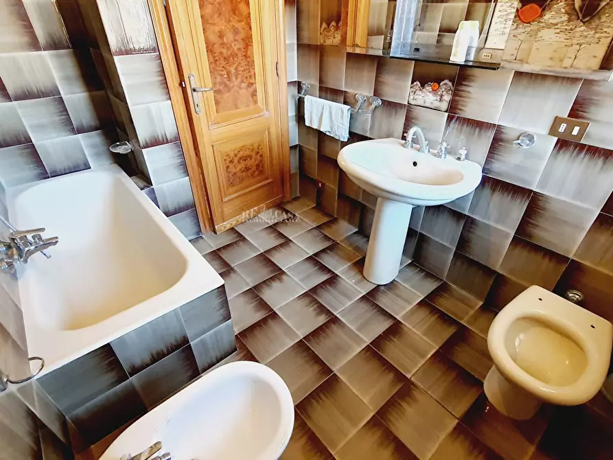 Immagine 24 di Appartamento in vendita  in VIA LAME 50 a Grottammare