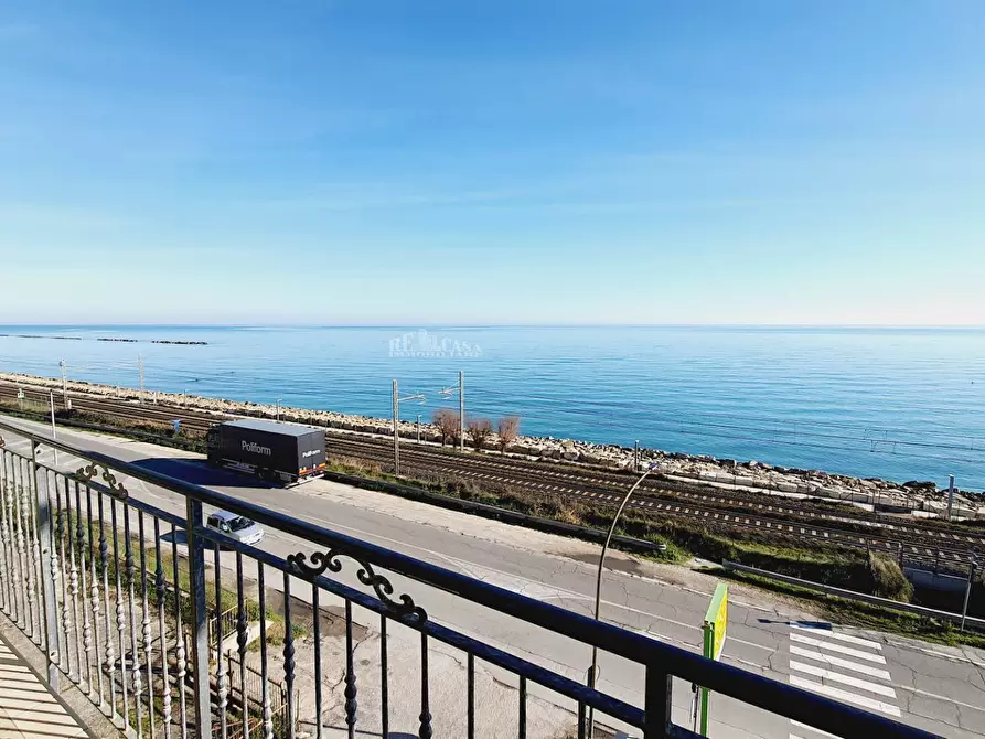 Immagine 35 di Appartamento in vendita  in VIA LAME 50 a Grottammare