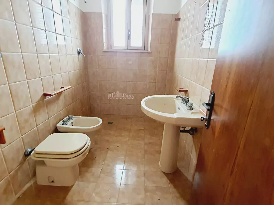 Immagine 27 di Casa semindipendente in vendita  in VIA TORINO a San Benedetto Del Tronto