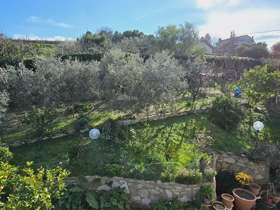 Immagine 38 di Casa indipendente in vendita  in Via Bora di Ragnola 22 a Monteprandone