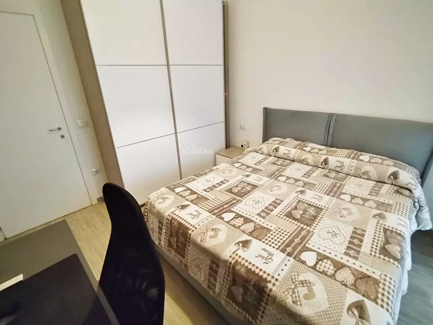 Immagine 14 di Appartamento in vendita  in via Alberigo da Barbiano 4 a San Benedetto Del Tronto