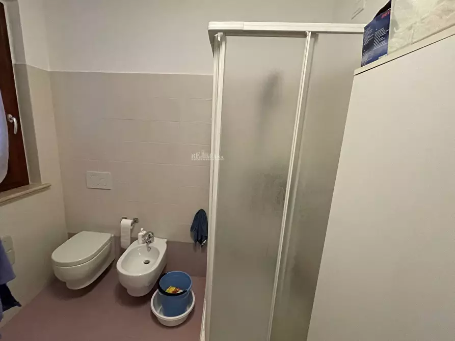 Immagine 8 di Appartamento in vendita  in via miramare a Acquaviva Picena