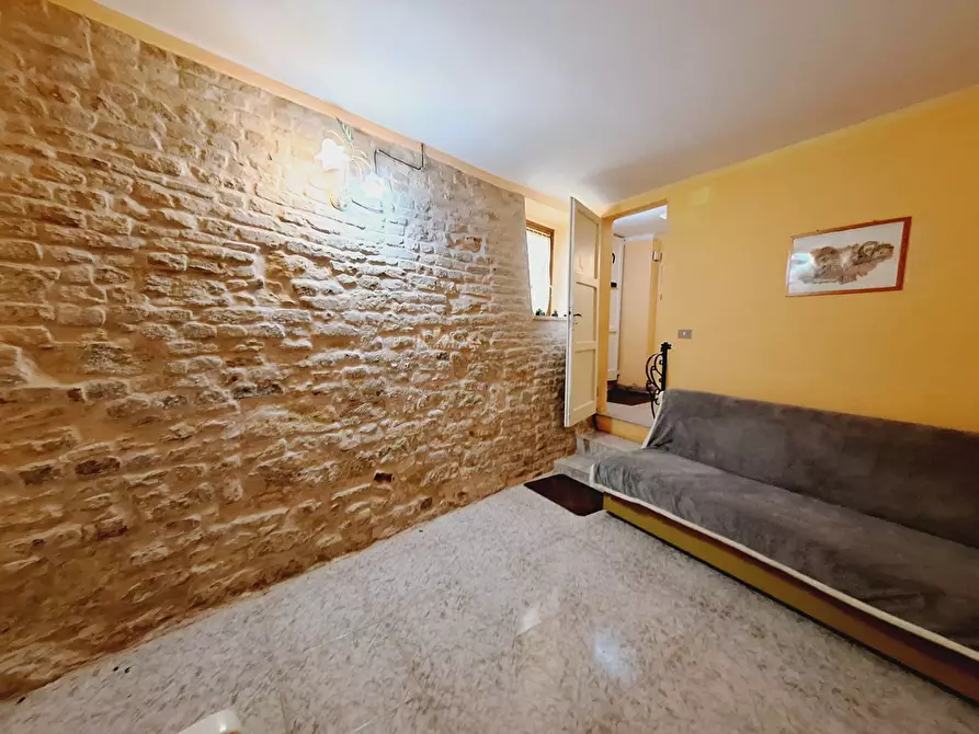 Immagine 6 di Casa indipendente in vendita  in piazza fiume 6 a Montefiore Dell'aso