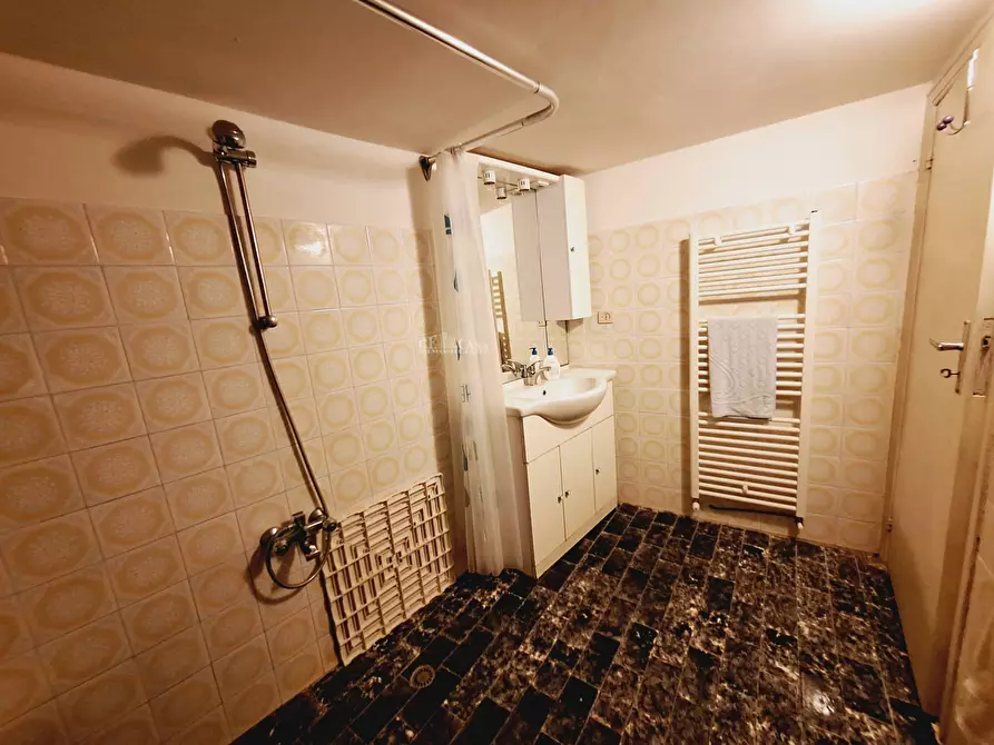 Immagine 11 di Casa indipendente in vendita  in piazza fiume 6 a Montefiore Dell'aso