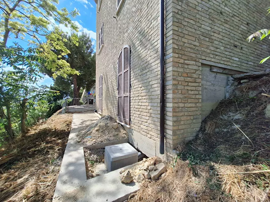 Immagine 7 di Appartamento in vendita  in Piazza del forte a Acquaviva Picena